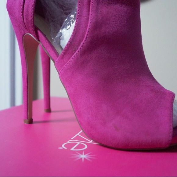 Harlyn peep toe bootie - Picture 5 of 13